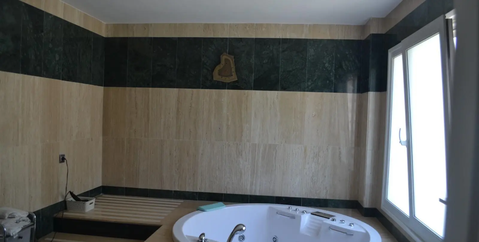 Sale of detached villa in Alhaurín de la Torre 2
