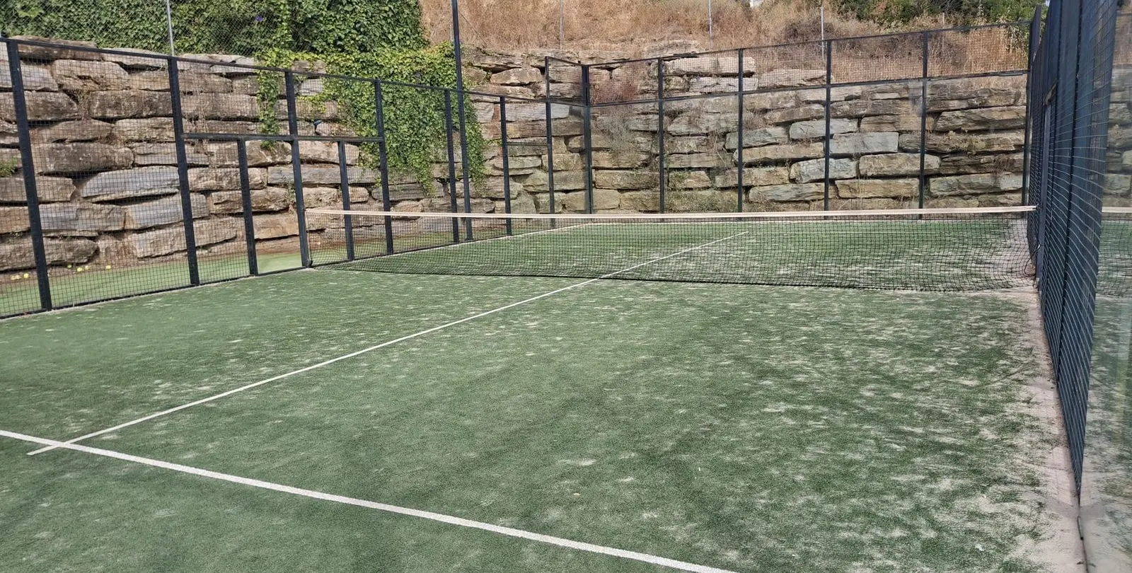Venta de apartamento en planta baja en Selwo 8