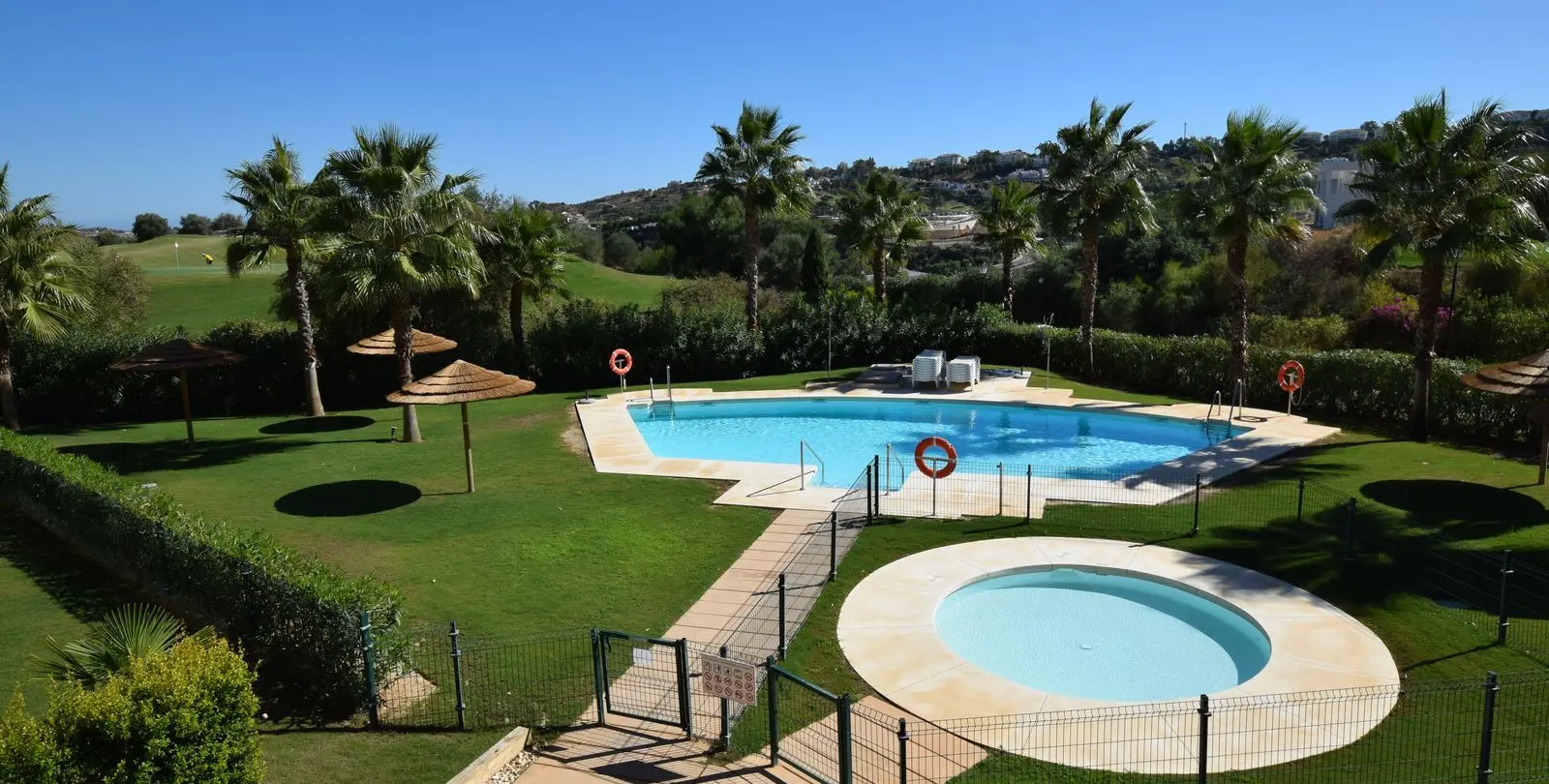 Продажа апартаментов на среднем этаже в La Cala Golf 13