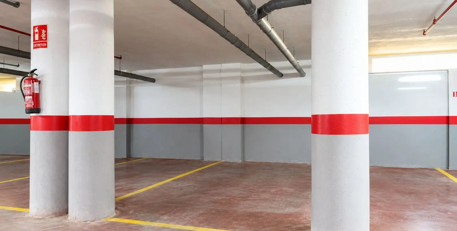 Venta de apartamento en planta media en Elviria 14