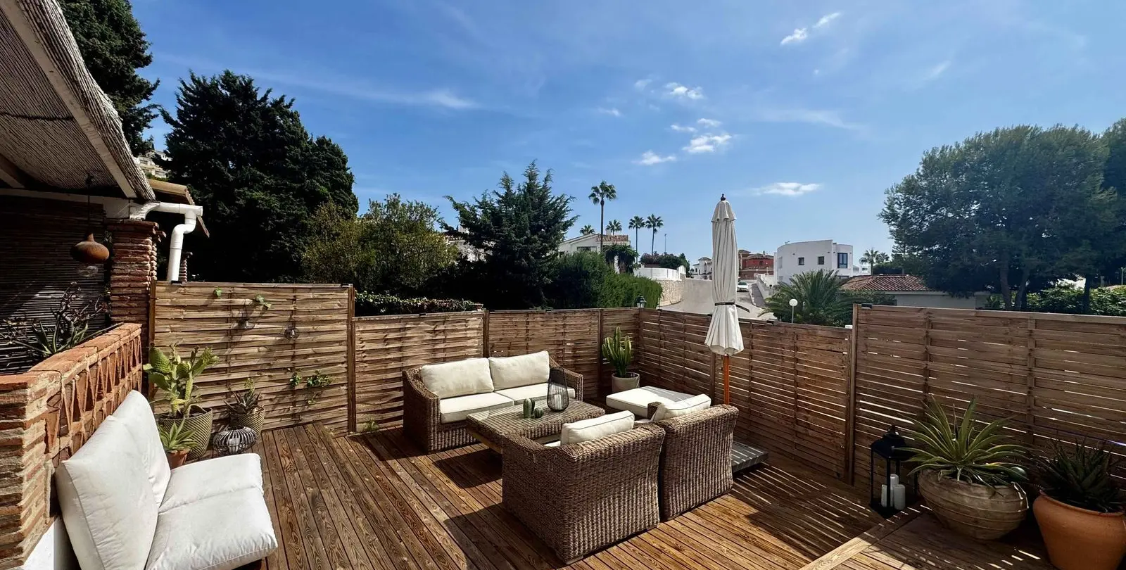 Sale of townhouse in Riviera del Sol 2