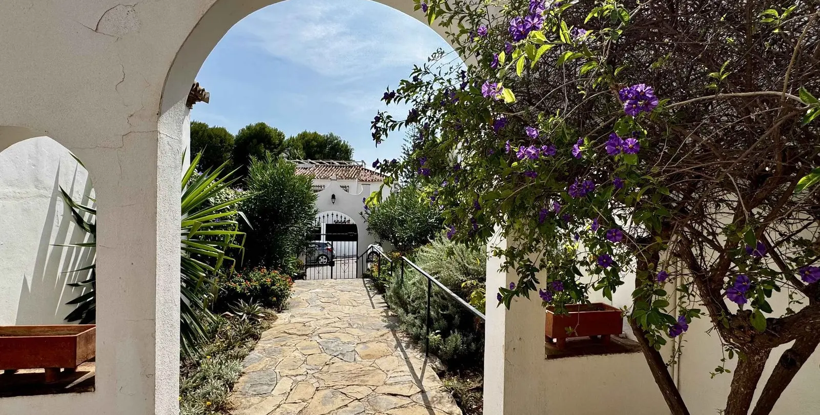 Sale of townhouse in Riviera del Sol 36