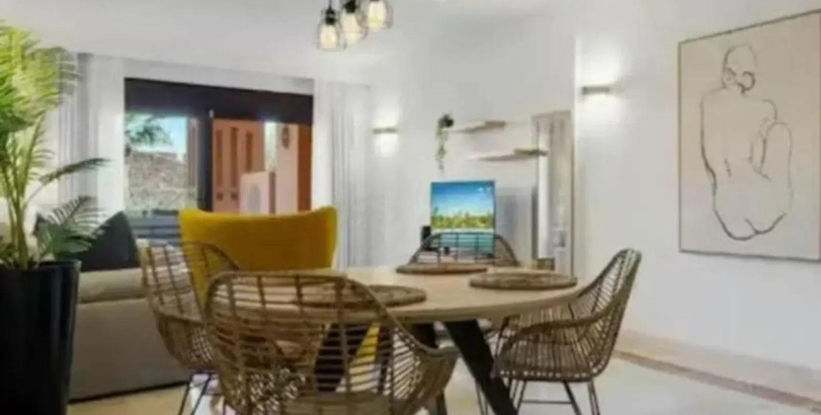 Venta de apartamento en planta baja en Estepona 2