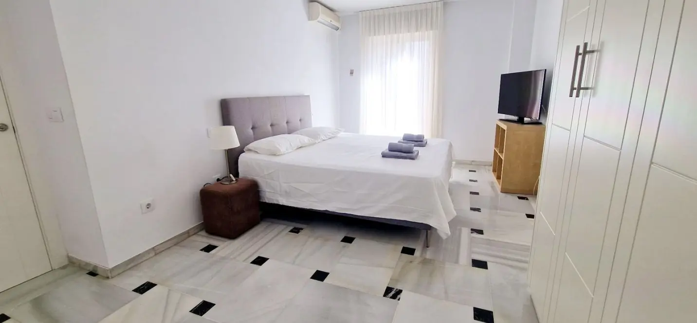 Sale of penthouse in Fuengirola 3
