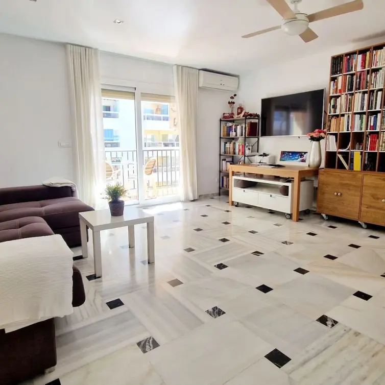 Sale of penthouse in Fuengirola