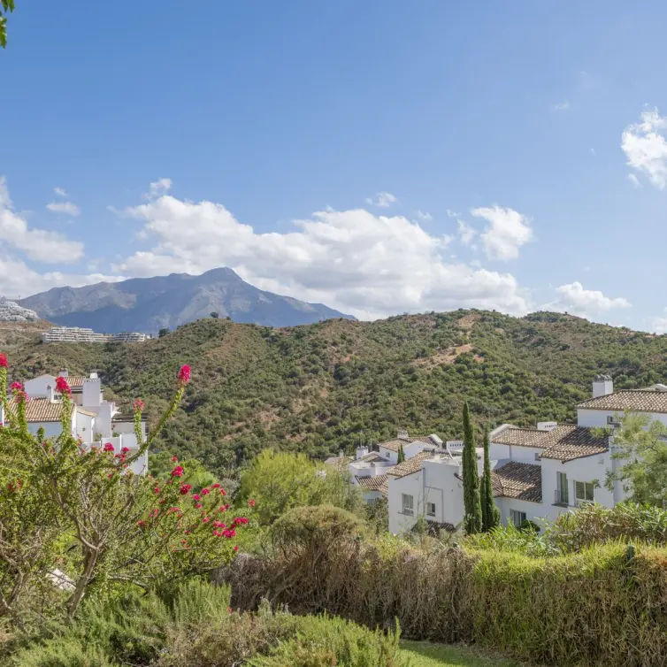 Venta de apartamento en planta baja en Benahavís