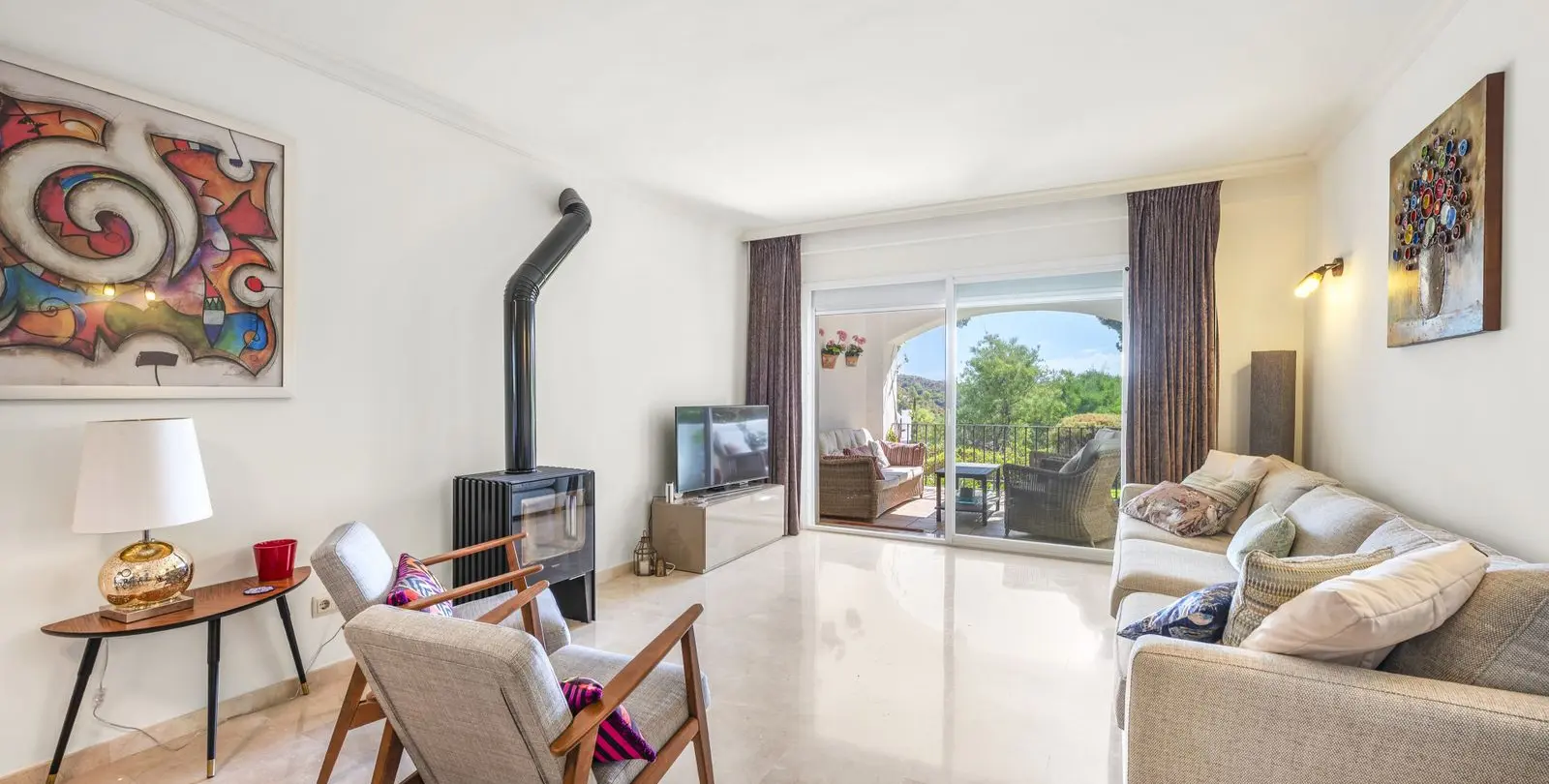 Venta de apartamento en planta baja en Benahavís 7