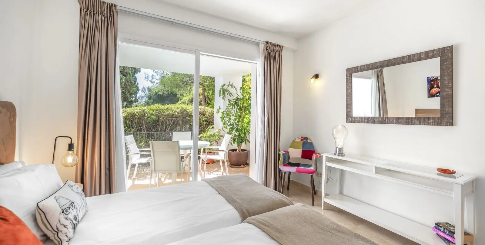 Venta de apartamento en planta baja en Benahavís 21