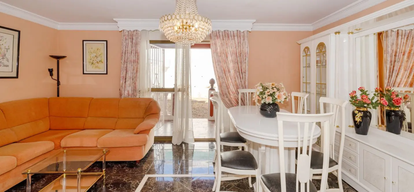 Sale of townhouse in Marbella 0