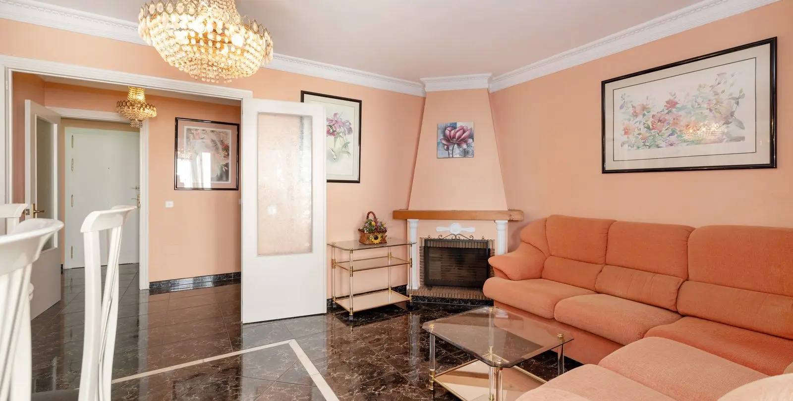 Sale of townhouse in Marbella 2