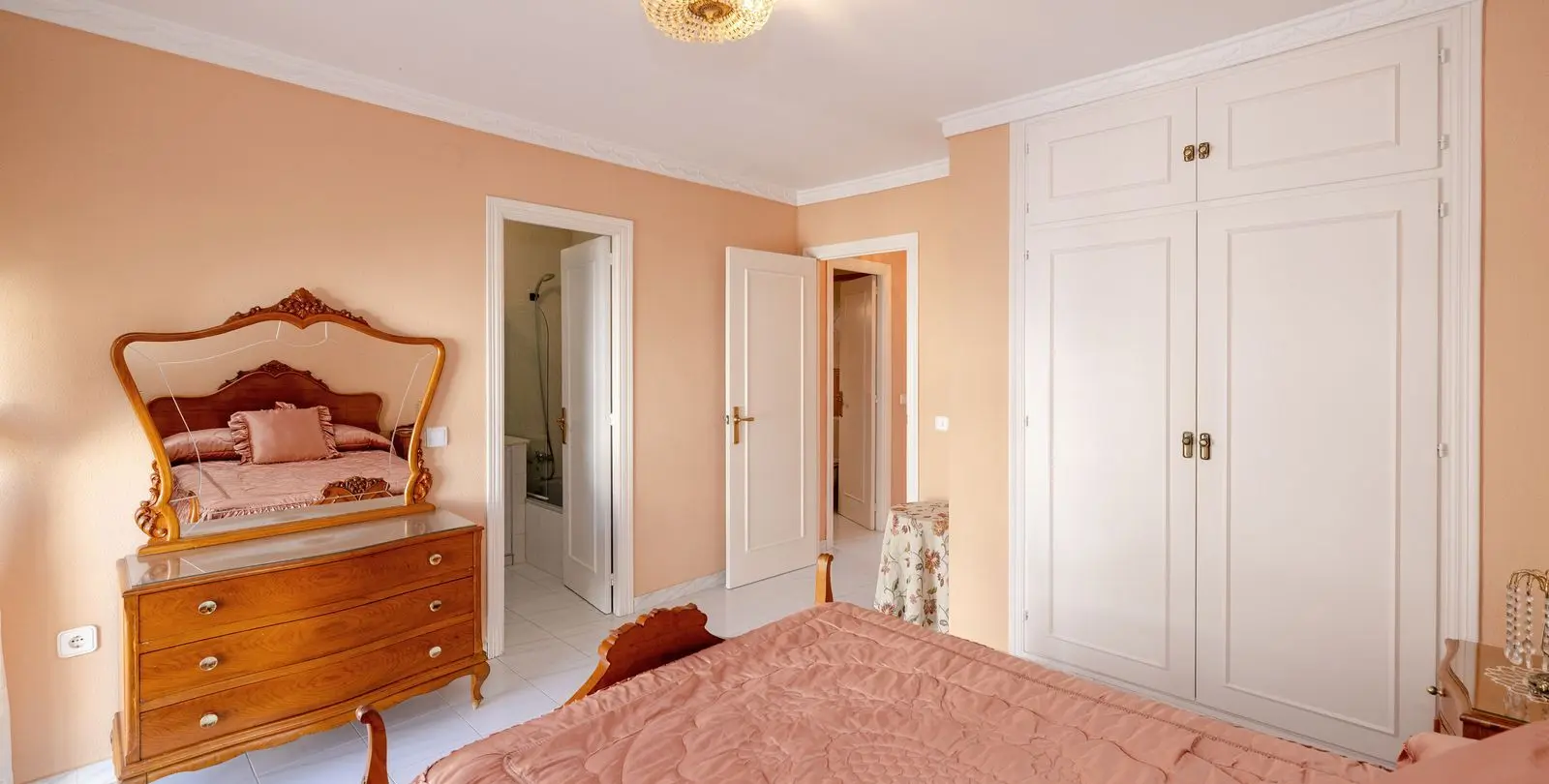 Sale of townhouse in Marbella 20