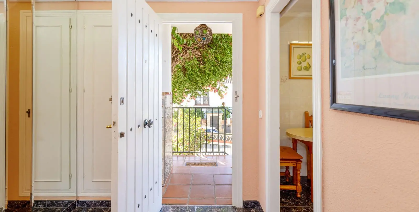 Sale of townhouse in Marbella 23