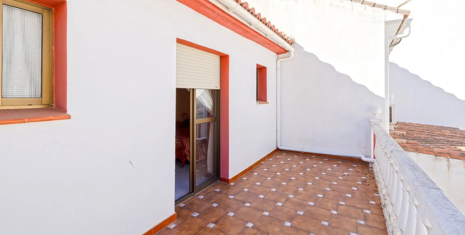 Sale of townhouse in Marbella 32