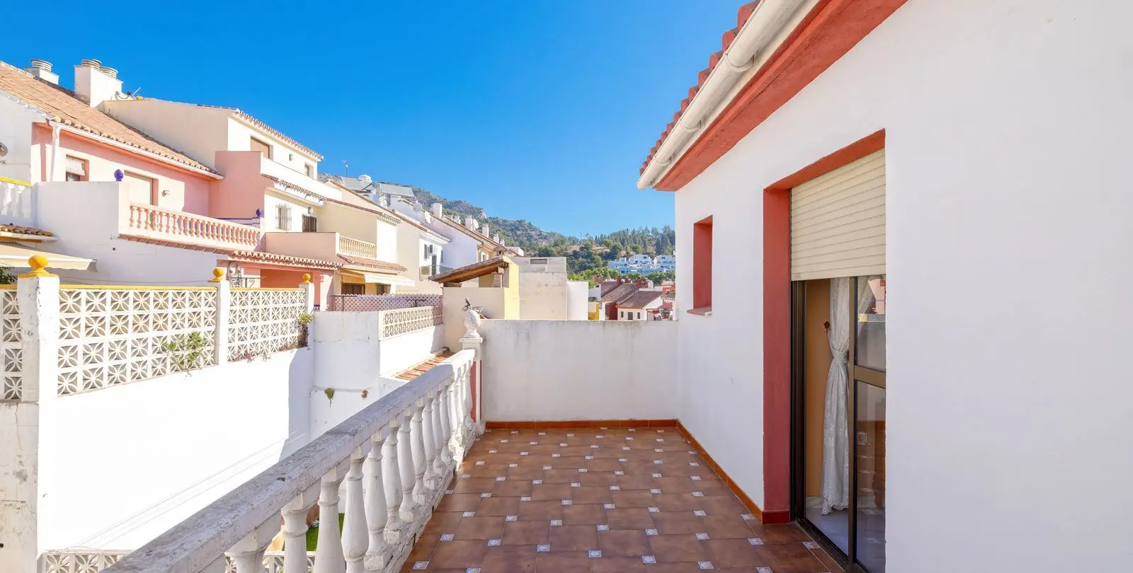 Sale of townhouse in Marbella 35