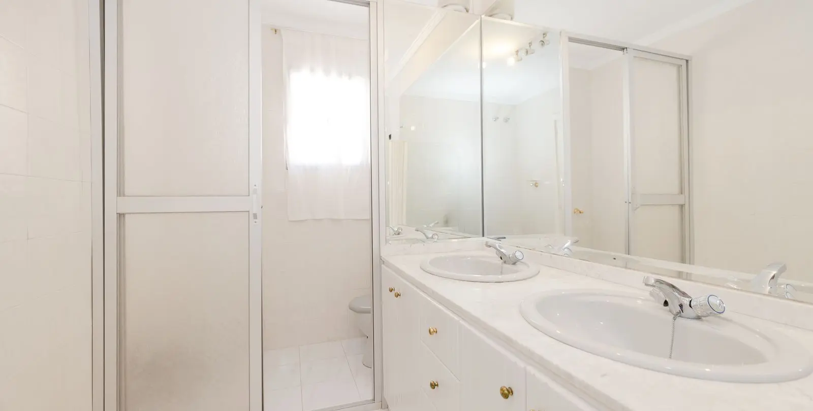 Sale of townhouse in Marbella 39