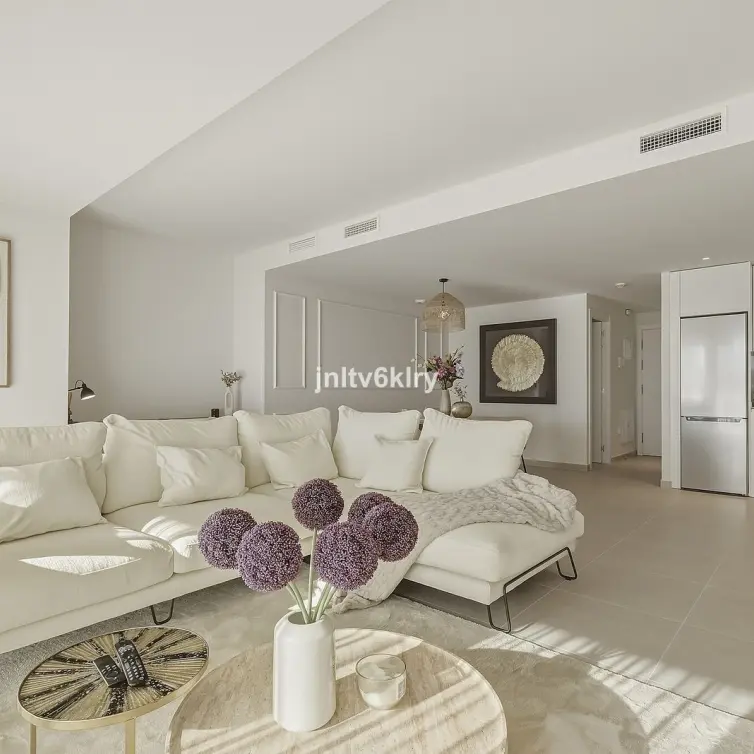 Venta de apartamento en planta media en Cancelada