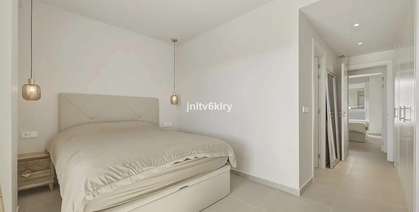 Sale of middle floor apartment in Cancelada 23