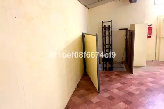Image 9 thumb
