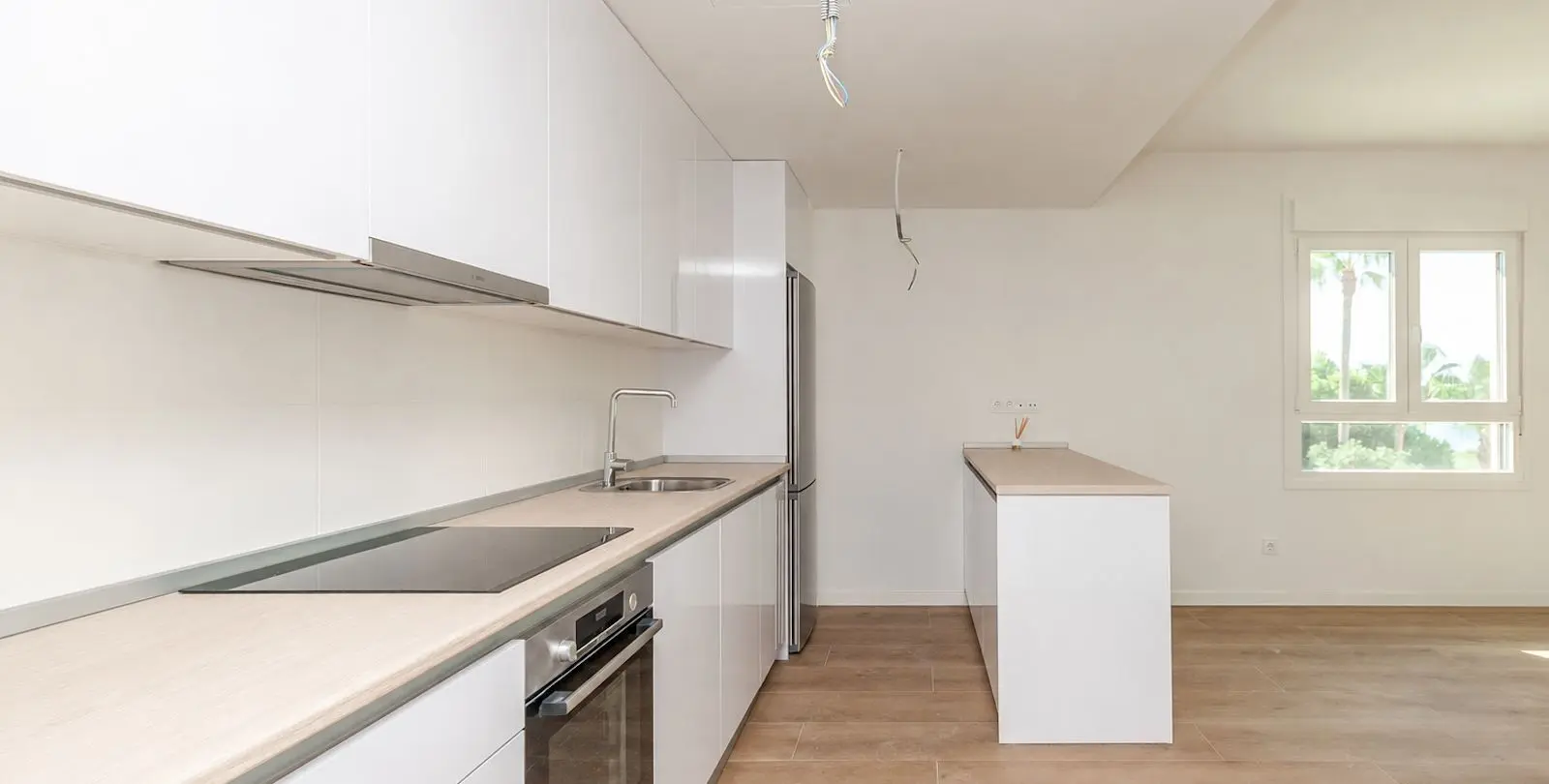 Venta de apartamento en planta media en El Chaparral 11