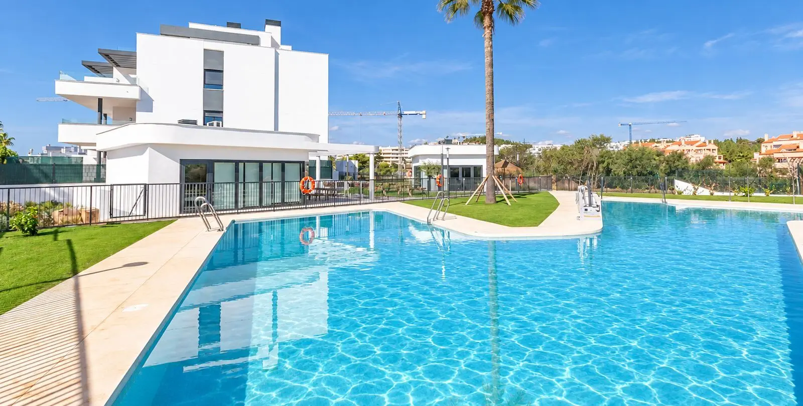 Venta de apartamento en planta media en El Chaparral 12