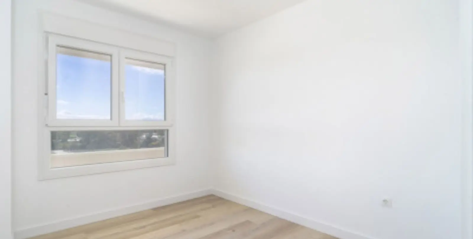 Sale of middle floor apartment in Nueva Andalucía 10