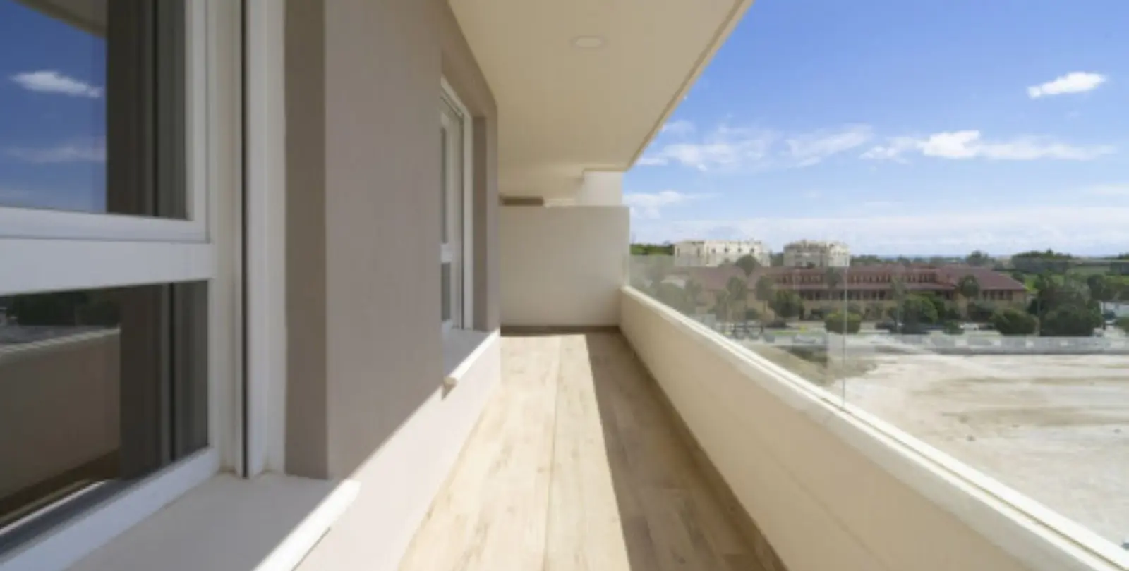 Sale of middle floor apartment in Nueva Andalucía 14