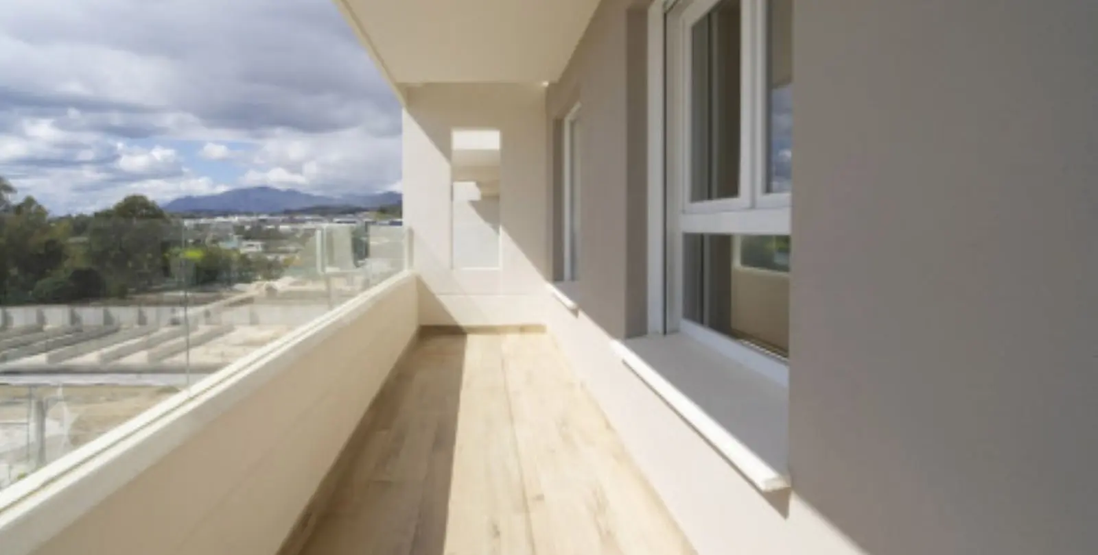 Sale of middle floor apartment in Nueva Andalucía 18