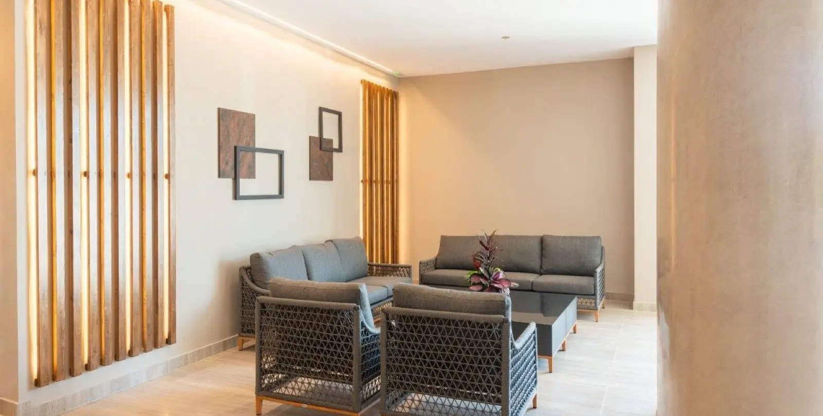Sale of middle floor apartment in Nueva Andalucía 35