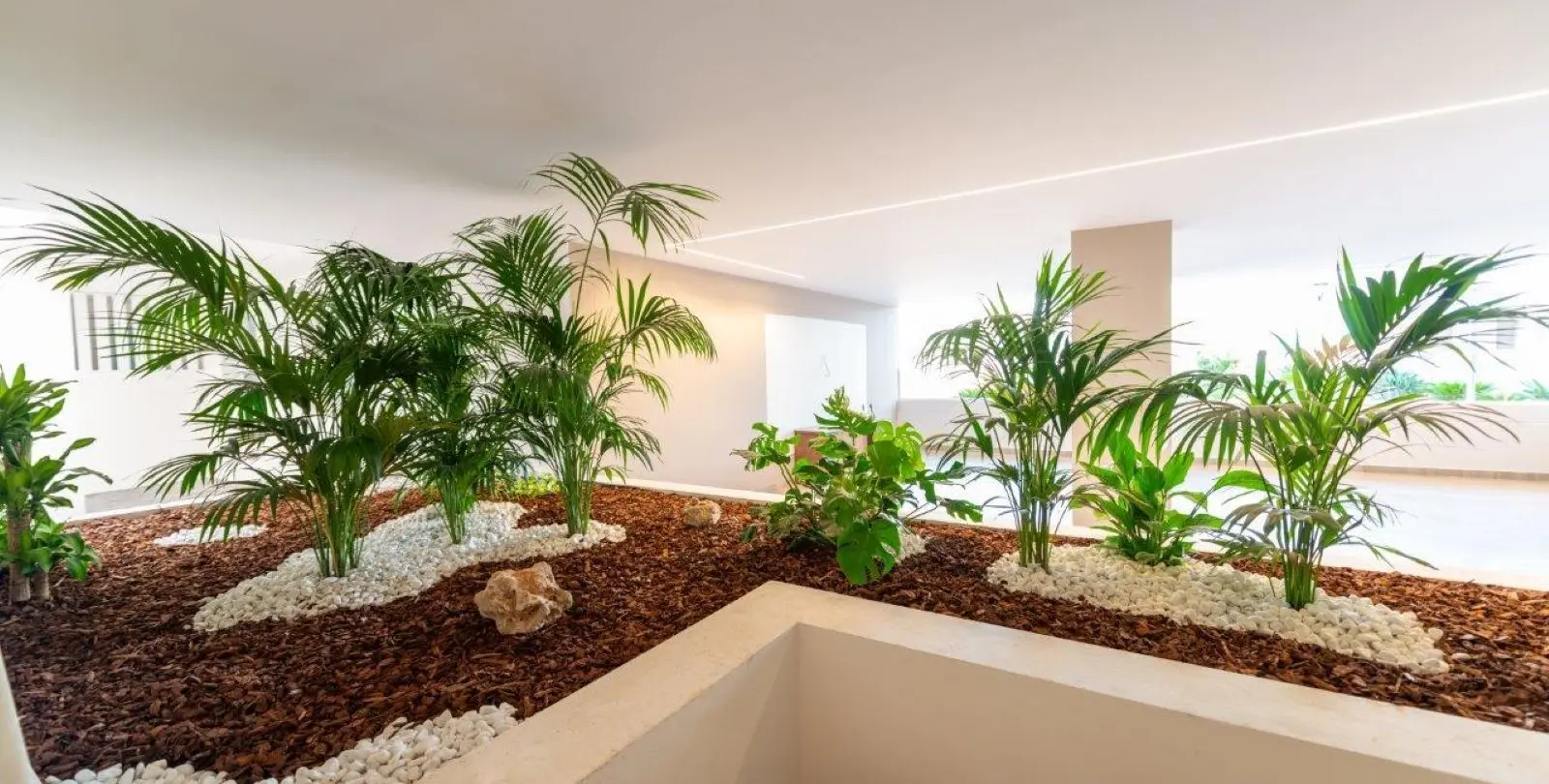 Sale of middle floor apartment in Nueva Andalucía 50