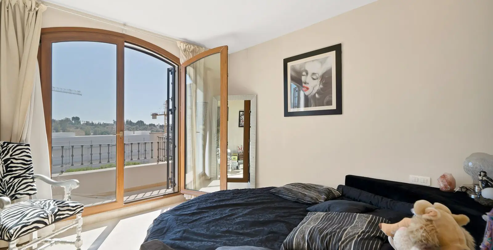 Sale of townhouse in Estepona 35