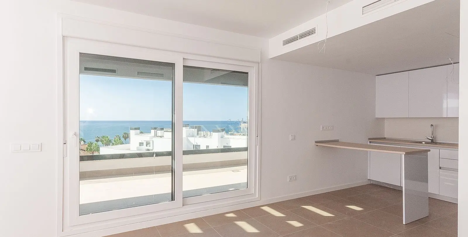 Sale of penthouse in El Chaparral 10