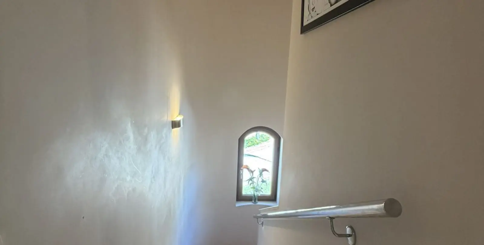 Sale of townhouse in El Paraiso 25