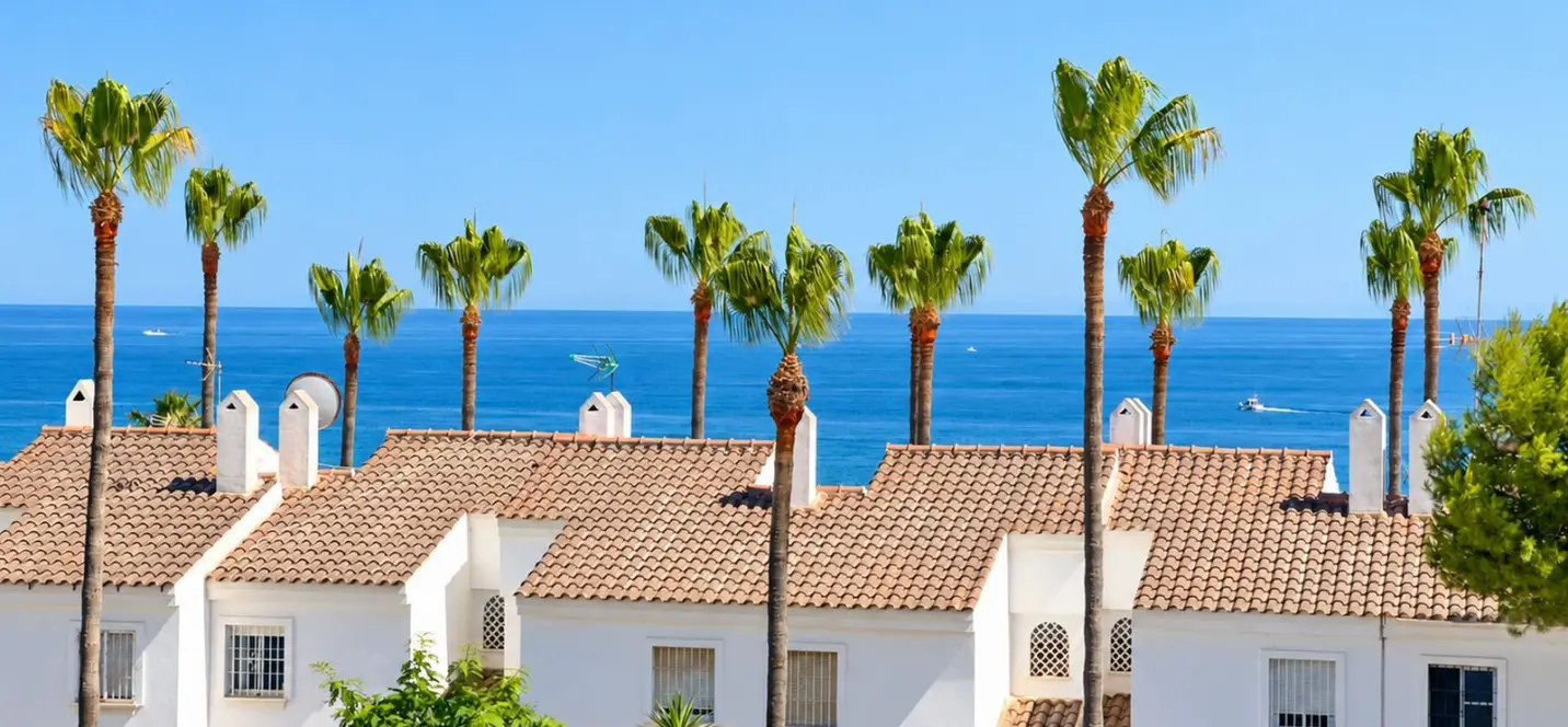Sale of penthouse in El Faro 1