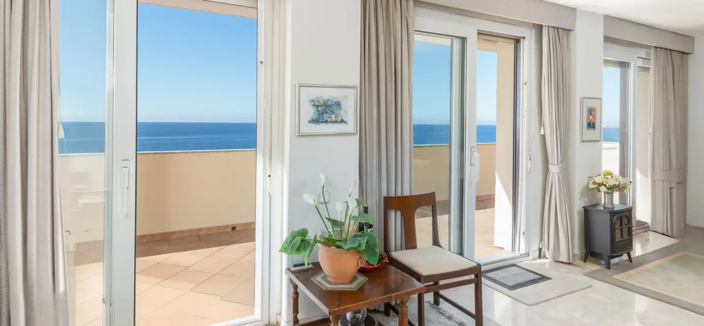 Sale of penthouse in Marbella 3