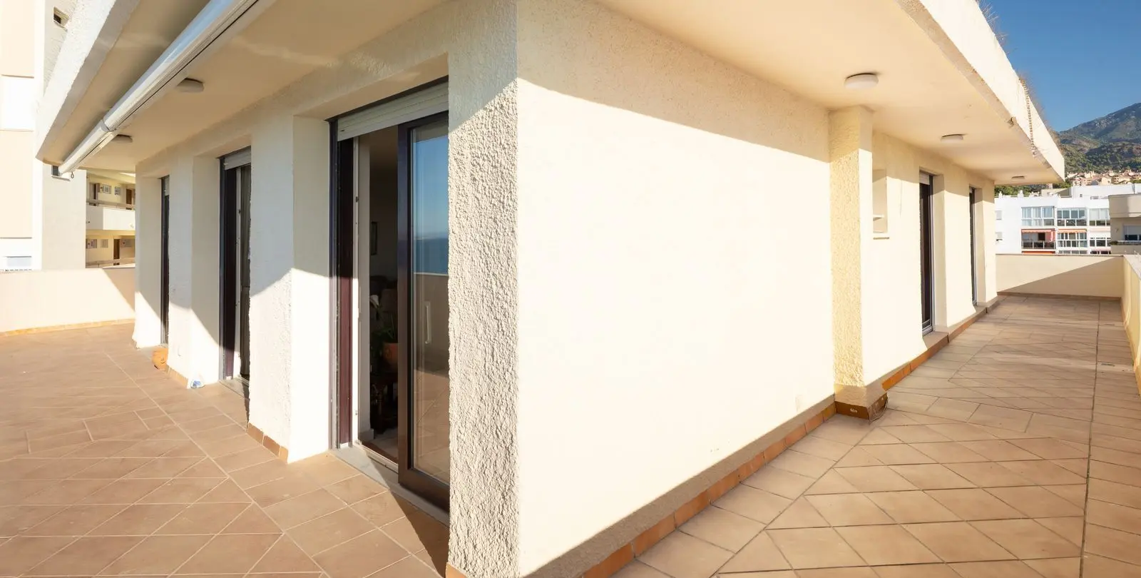 Sale of penthouse in Marbella 8