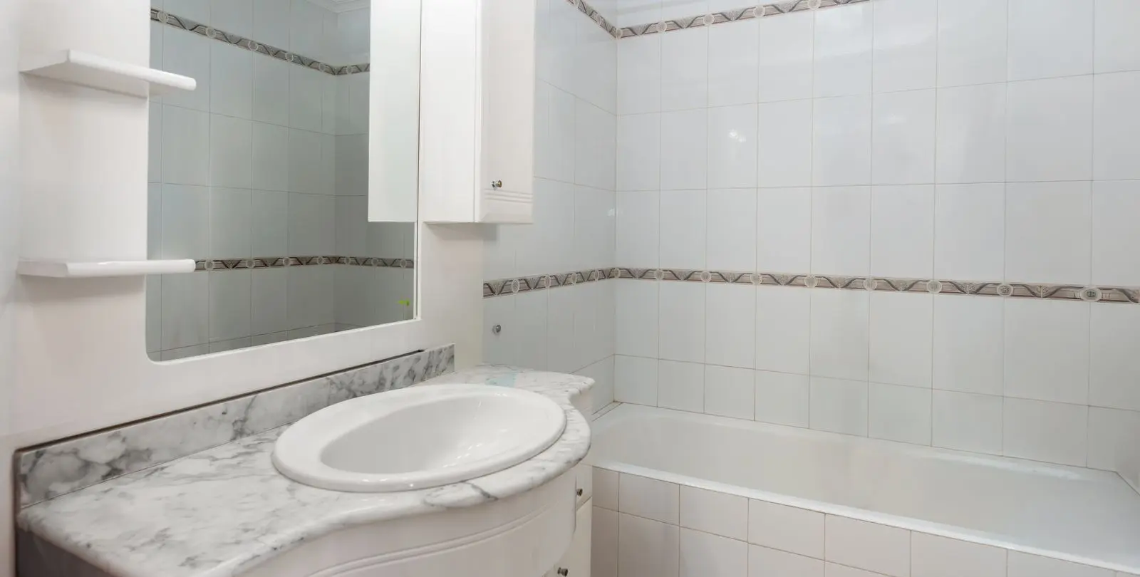 Sale of penthouse in Marbella 21