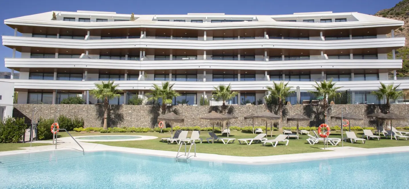 Sale of penthouse in Benalmadena 2
