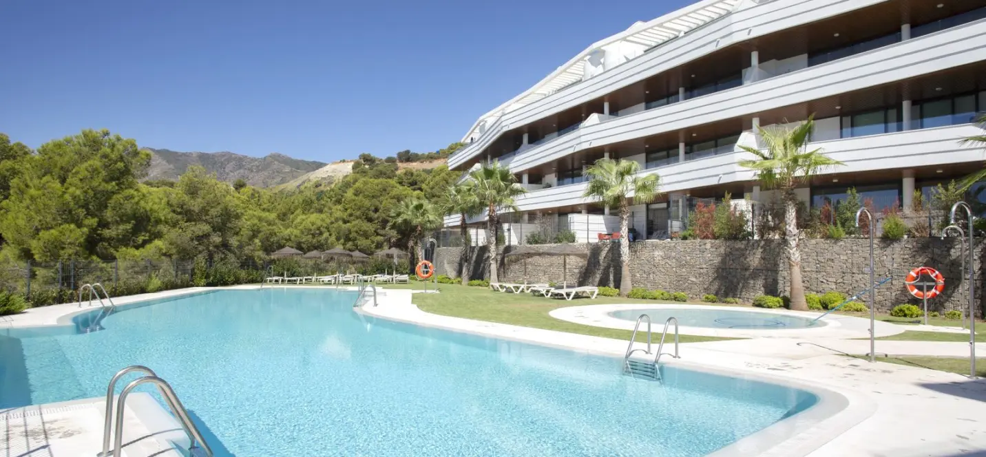 Sale of penthouse in Benalmadena 3