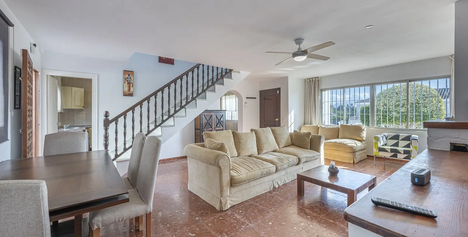 Sale of detached villa in Estepona 5