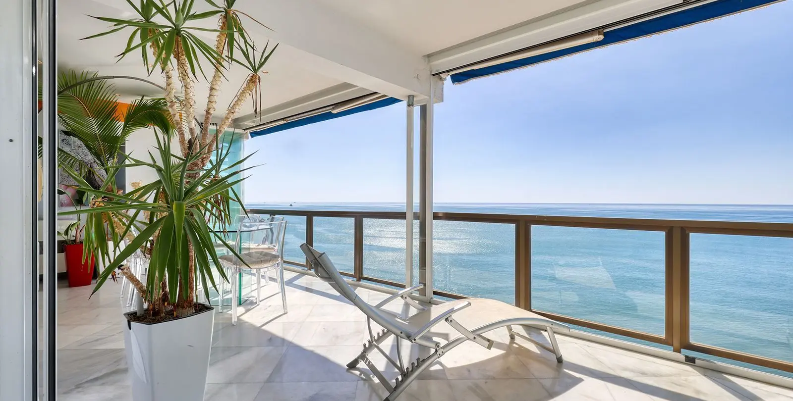 Sale of middle floor apartment in Benalmadena Costa 27