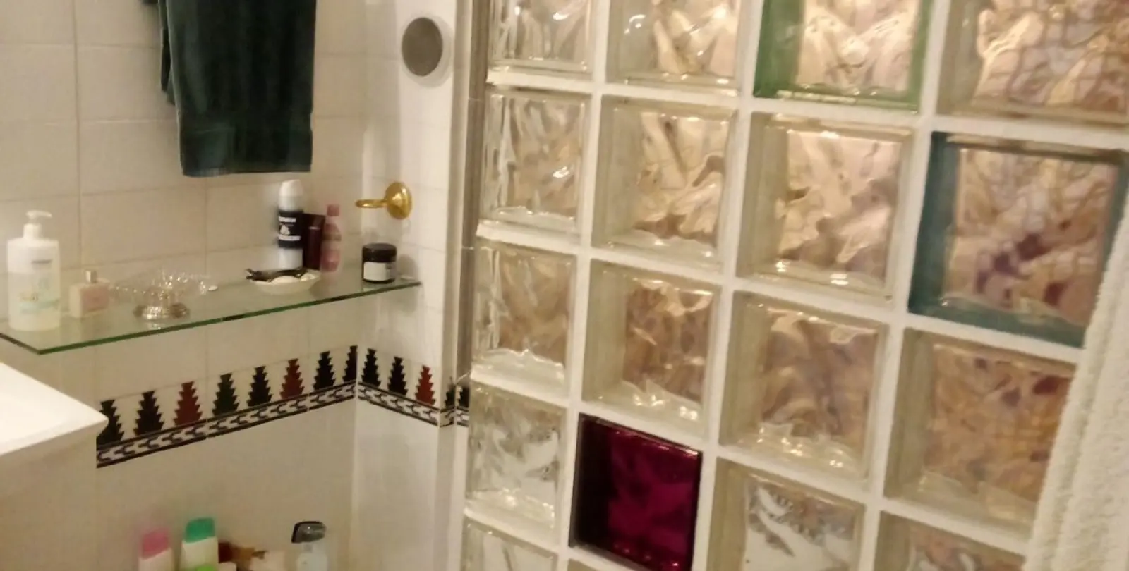 Sale of middle floor apartment in El Presidente 11