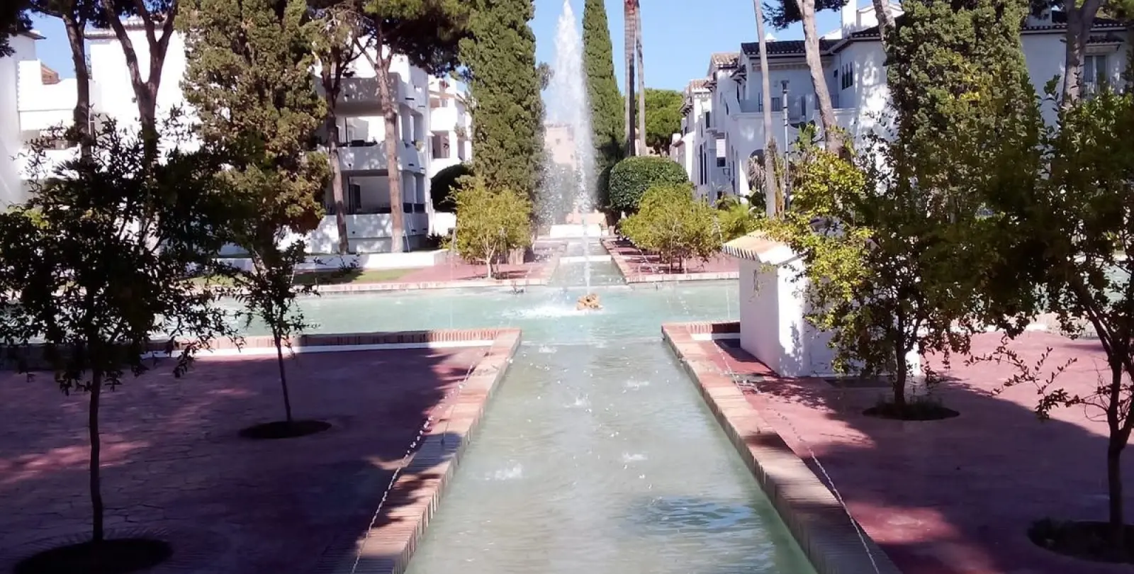 Sale of middle floor apartment in El Presidente 21