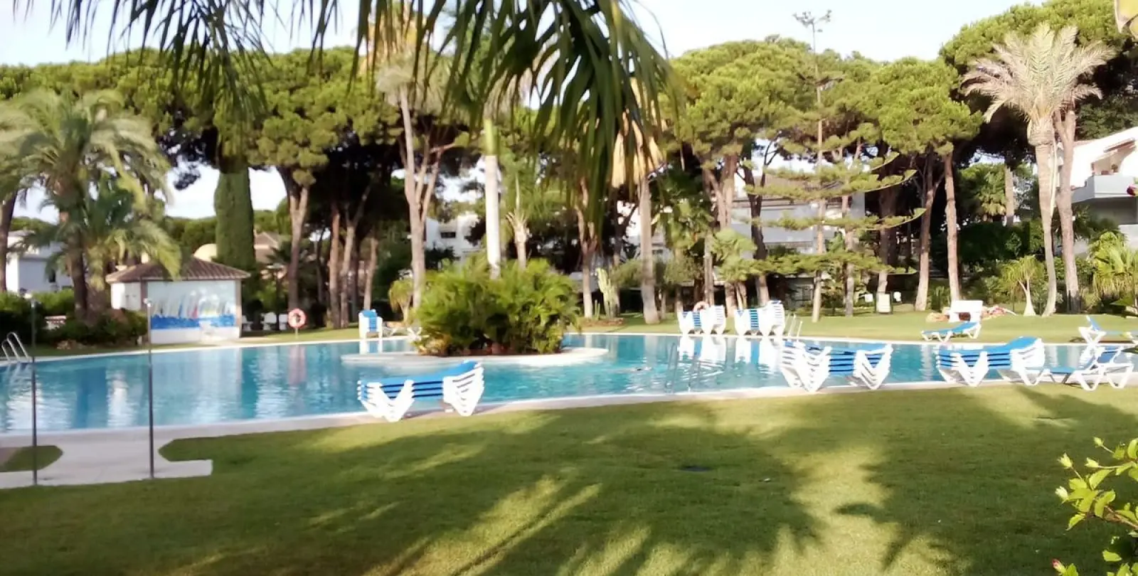 Sale of middle floor apartment in El Presidente 24