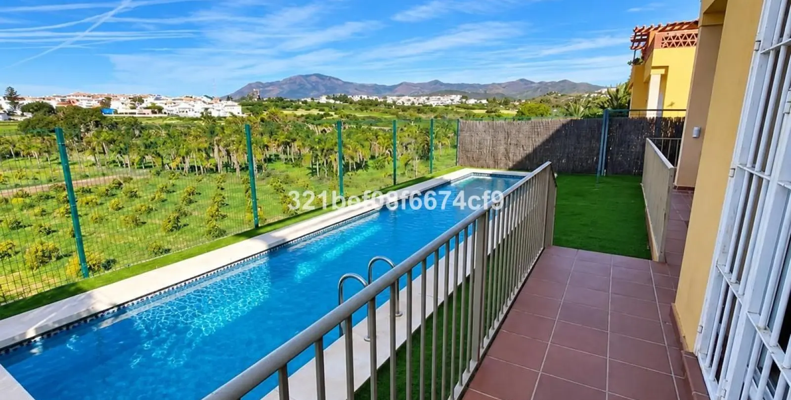 Sale of townhouse in Cancelada 1