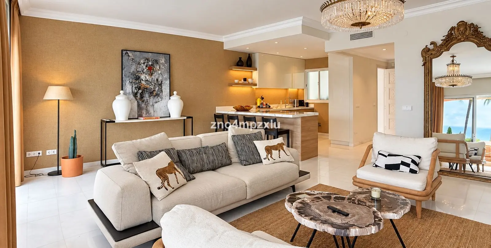Sale of middle floor apartment in The Golden Mile 7