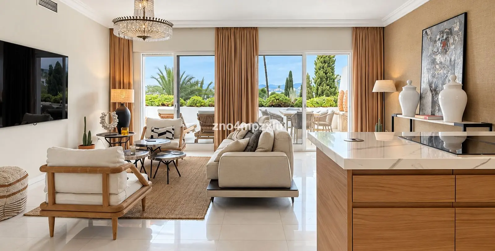 Sale of middle floor apartment in The Golden Mile 13