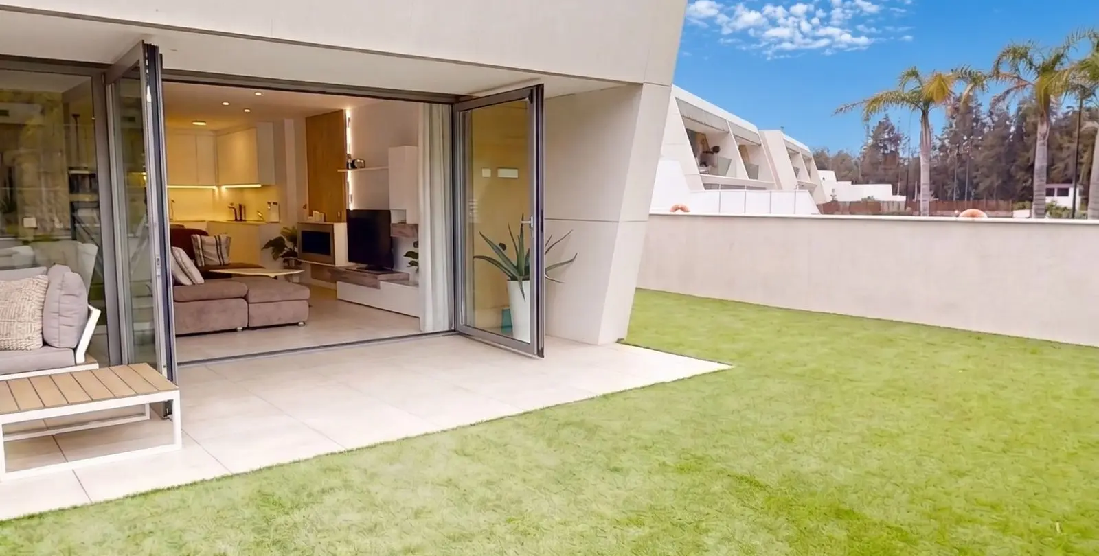 Sale of semi-detached house in Mijas Costa 1