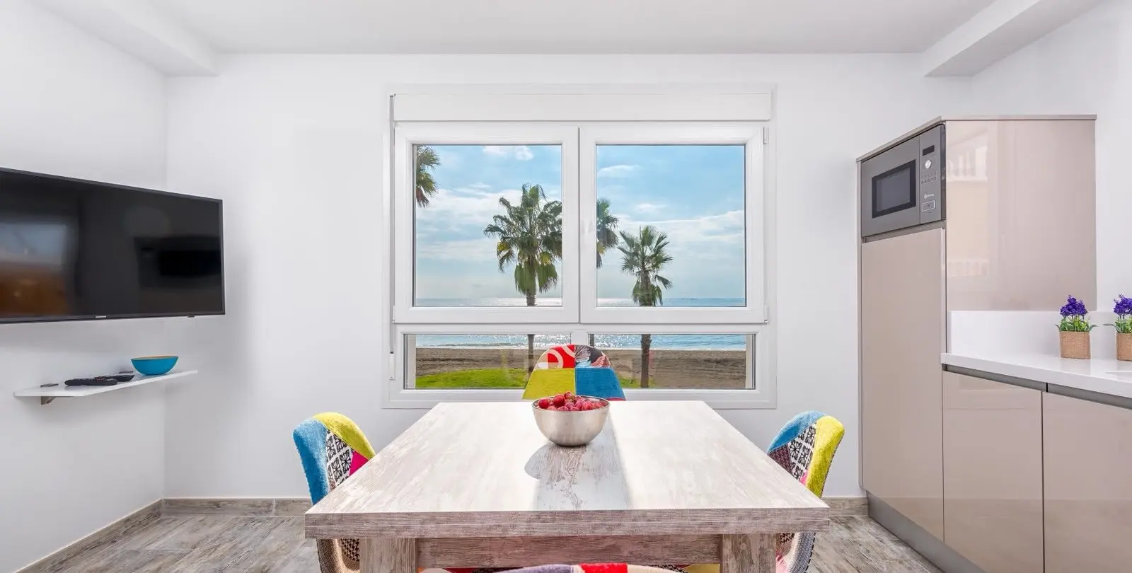 Sale of detached villa in El Palo 7