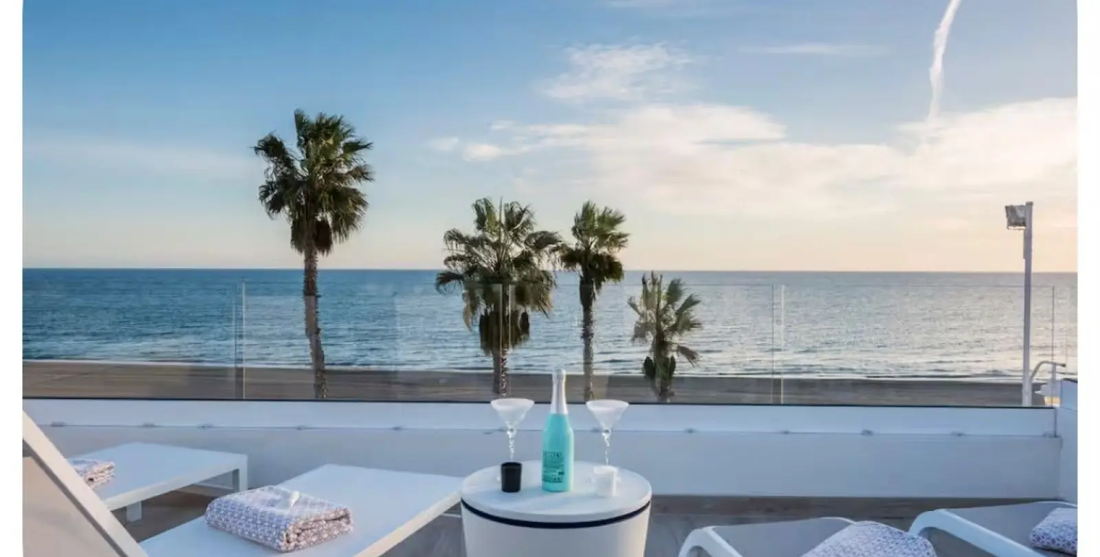 Venta de villa independiente en El Palo 27