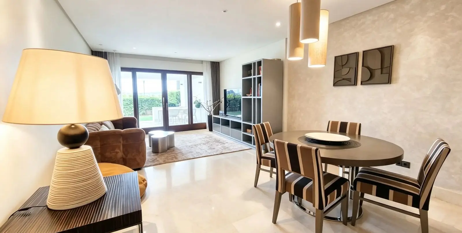 Venta de apartamento en planta baja en Estepona 9